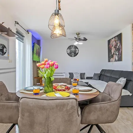 Apartman Amazing In *